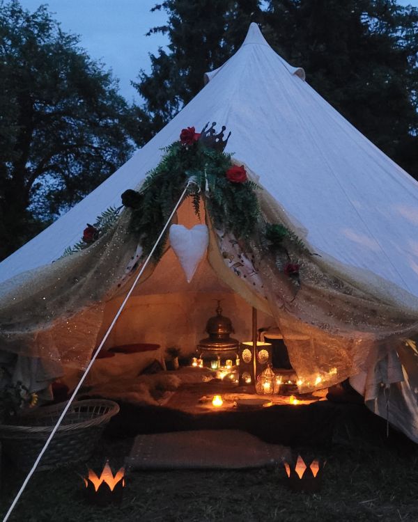Märchenzelt Veranstaltungen am Abend in Speyer