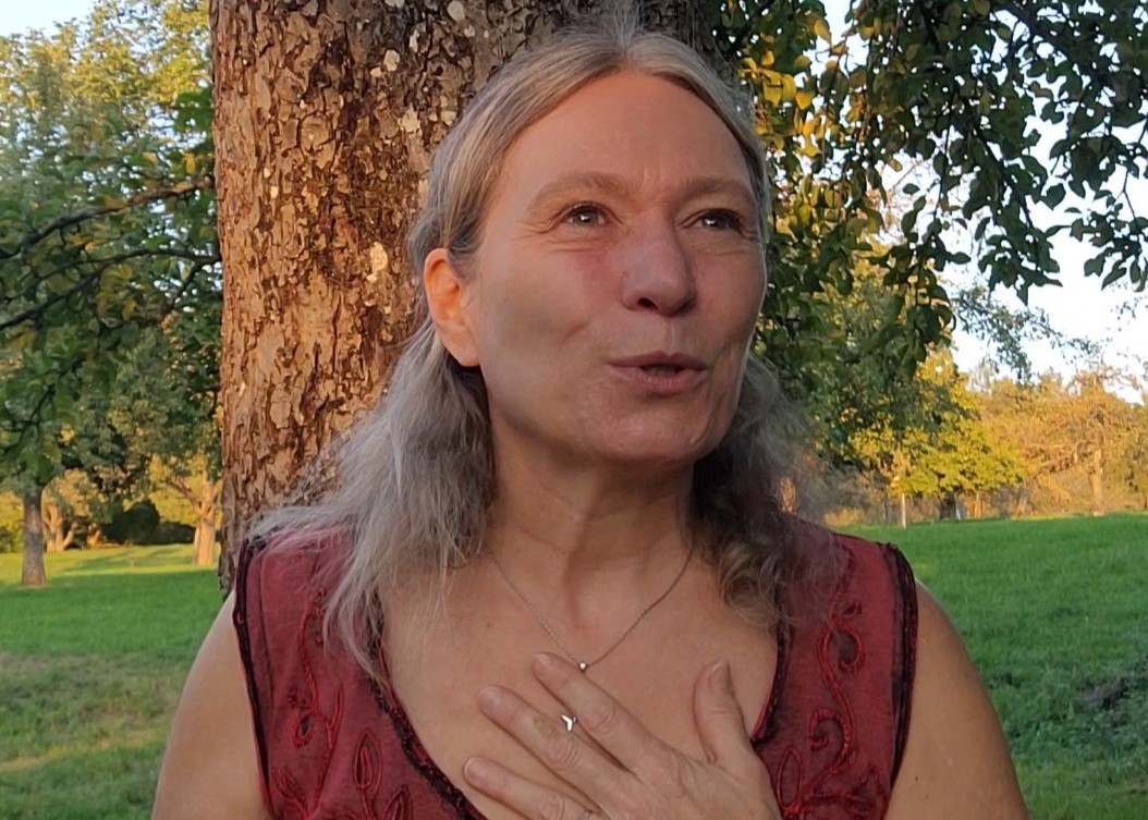 Lerne die Mündliche Erzählkunst mit Märchen- und Geschichtenerzählerin Sarah Schmidt